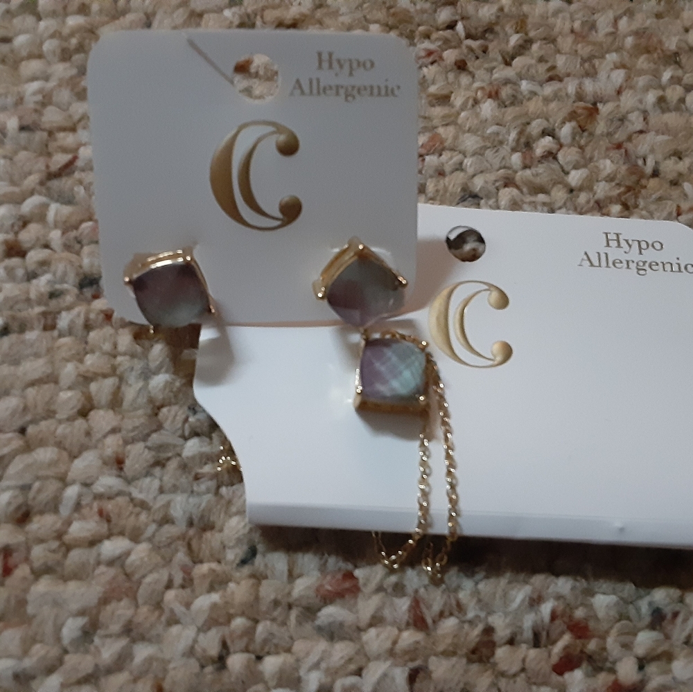 Necklace and earring set